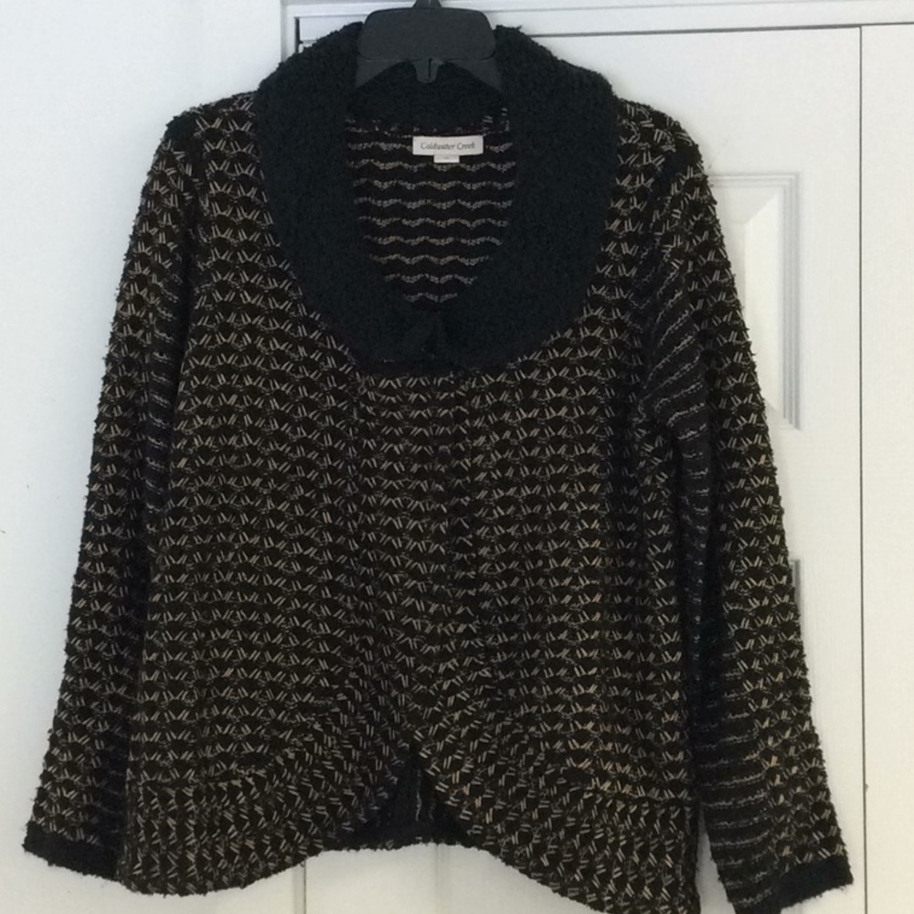 Coldwater Creek 1 button sweater/detachable collar